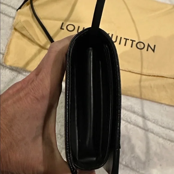 EUC Louis Vuitton monogram Honfleur Epi Leather Bag - black - Picture 8 of 16